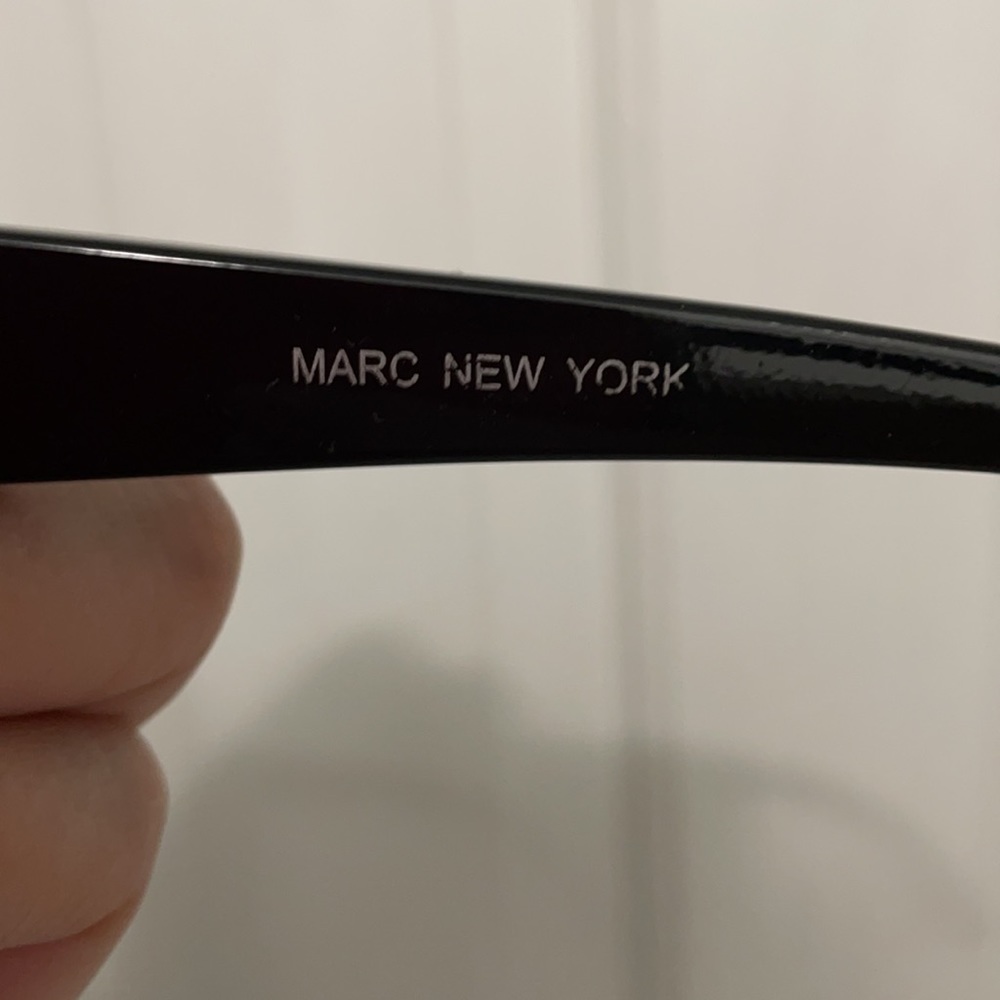 Marc New York sunglasses women’s black MN2407P - Picture 3 of 5